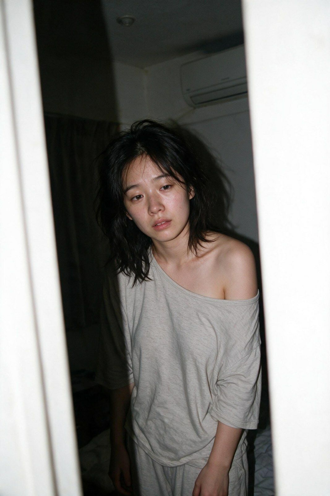 ［実写級］壁の薄い部屋に置き忘れたカメラ ─ 隣の奥さん（25）・テープ28本 サンプル画像 4