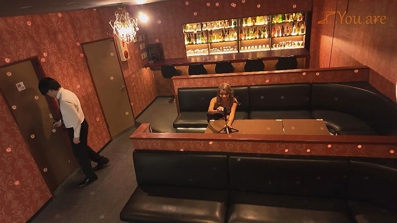 トイレまで来る肉食系痴女バチ黒ギャルM男のデカ〇ンに「ヤバい」連発でヤバイキマジ中出し！ 黒咲華 サンプル画像 1