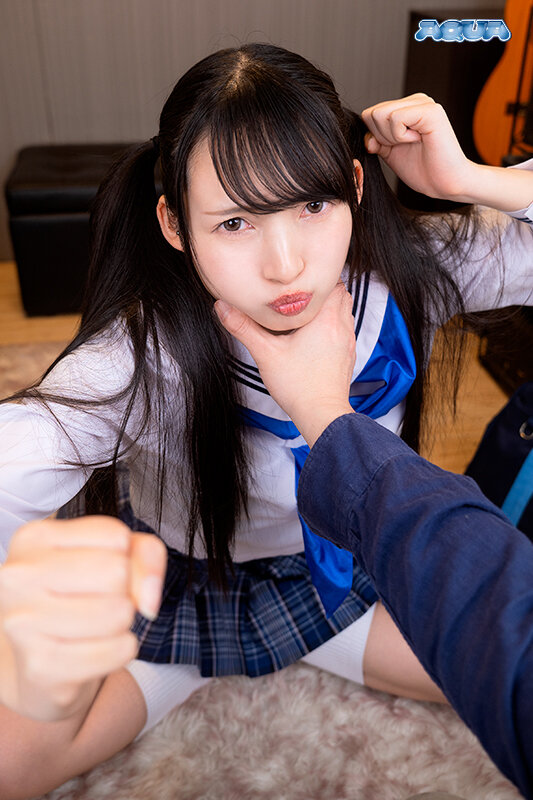 【VR】幼馴染は漫画みたいなツンデレちょろイン美少女 イタズラしたら反応がカワイくて愛おしくて... 永山遥 サンプル画像 5