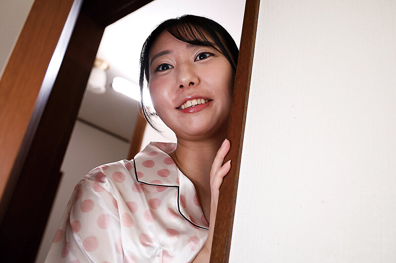 実地指導・姉弟相姦 『お姉ちゃんが練習台になってあげる』童貞の実弟にエロ本を突きつけ小悪魔に誘惑した25歳美姉。余裕の騎乗位から一転、絶倫に覚醒した弟の巨根に押し倒される狂乱の逆襲 かたよせ萩花 サンプル画像 3