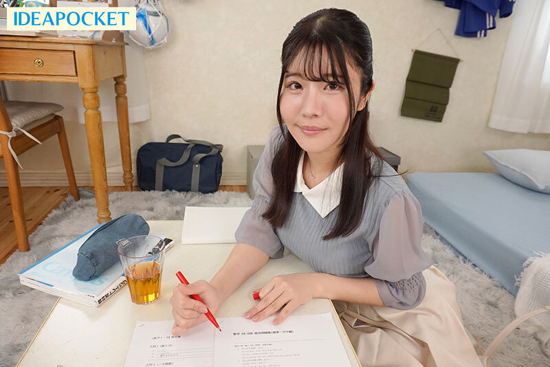 【VR】初体験は、突然に。服が汚れて唐突に脱いだ…オトナの、女性の、カラダ。圧倒的な美しさに時が止まった。奥ゆかしい家庭教師の美桜センセイに童貞を預けることにした。 坂井美桜 サンプル画像 2