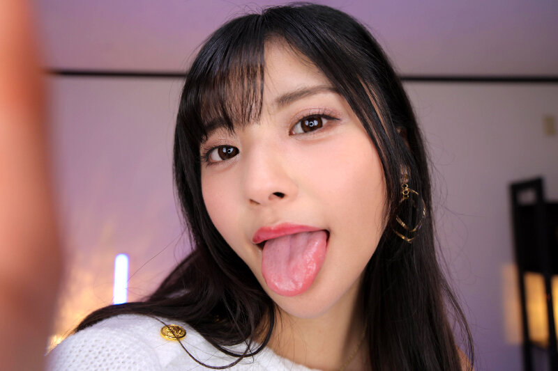 【VR】【8K】超天井見下ろし＆地面特化 四つん這いにさせられ上からも下からも言いなり管理されながら、精液愛液ごちゃ混ぜグチュグチュピストンで一滴残らず出なくなるまで精子を搾り取られる！似鳥 サンプル画像 4